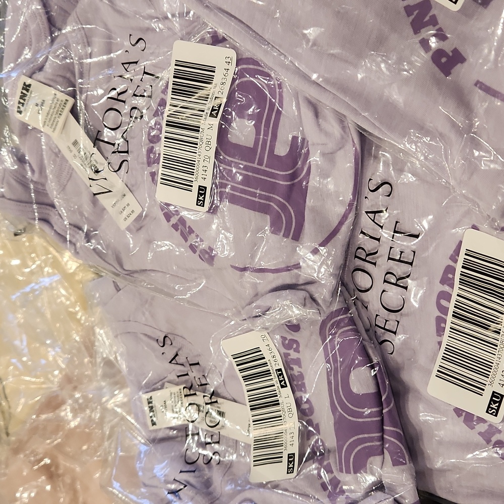 Victoria's Secret Pink - COTTON CROPPED RACERBACK TANK TOP - Picture 5 of 6